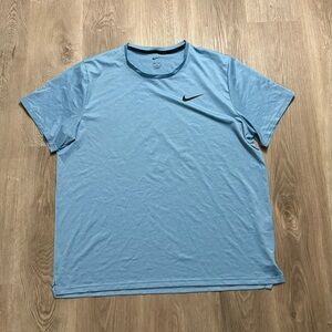 Nike Men's Light Blue Short Sleeve Tee